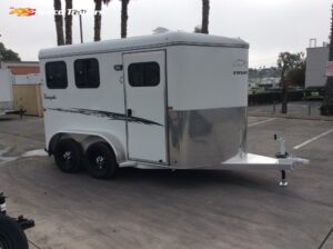 2026 Thuro-bilt 6' 8" x 13' 2 Horse Renegade Horse trailer